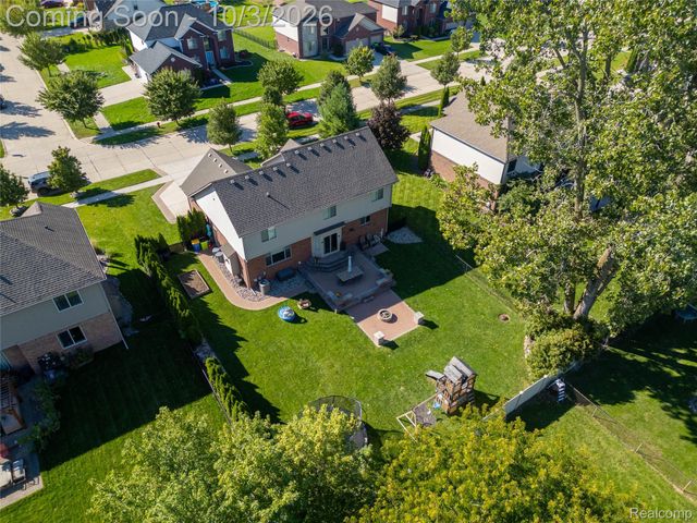 30393 Bradbury Drive, Flat Rock, MI 48134