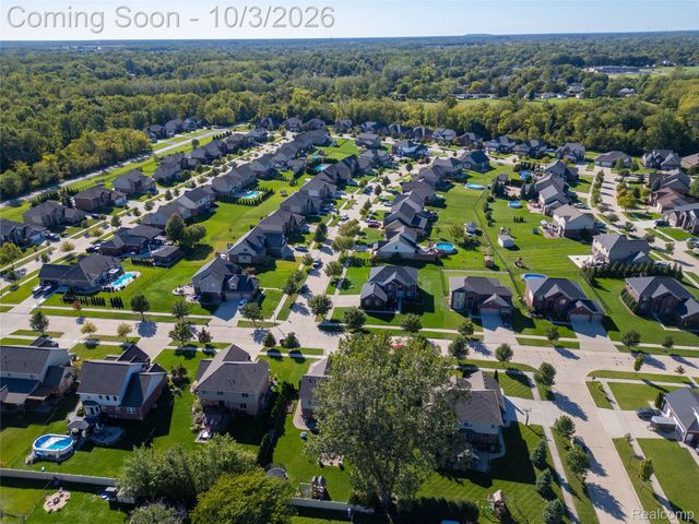 30393 Bradbury Drive, Flat Rock, MI 48134