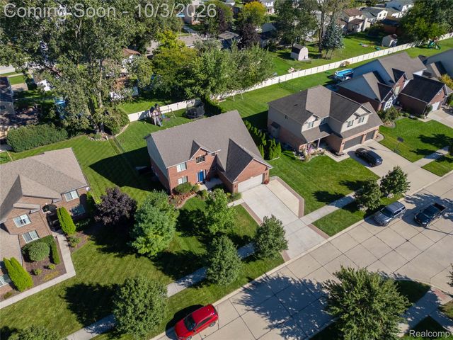 30393 Bradbury Drive, Flat Rock, MI 48134