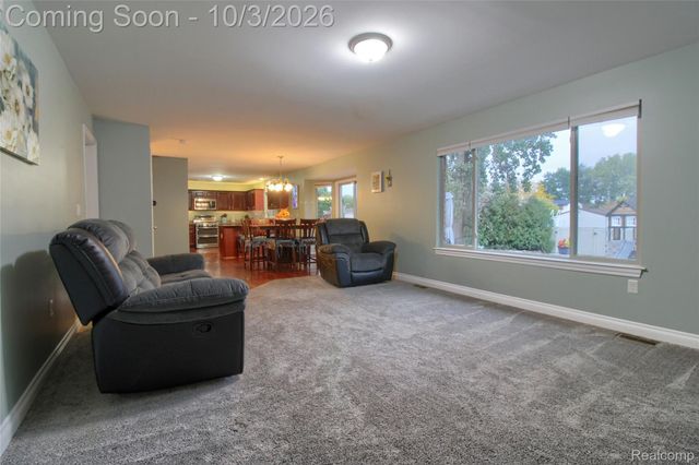 30393 Bradbury Drive, Flat Rock, MI 48134