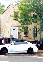 32 Cedar Street, Brooklyn, NY 11221