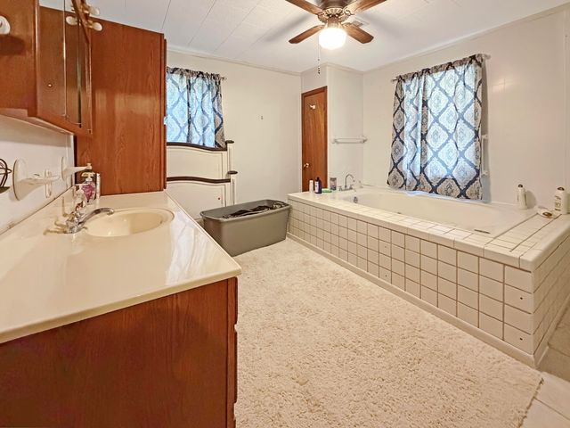 491 James, Leesville, LA 71446