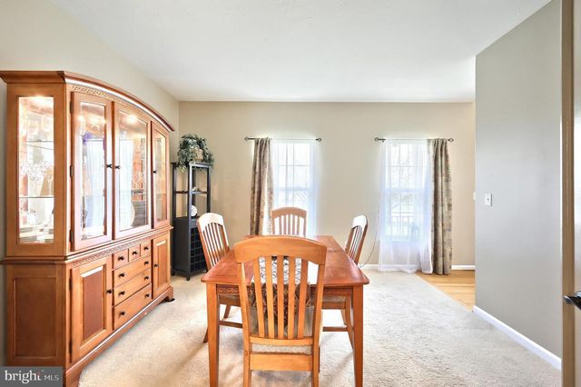 56 PREAKNESS ST, Hanover, PA 17331