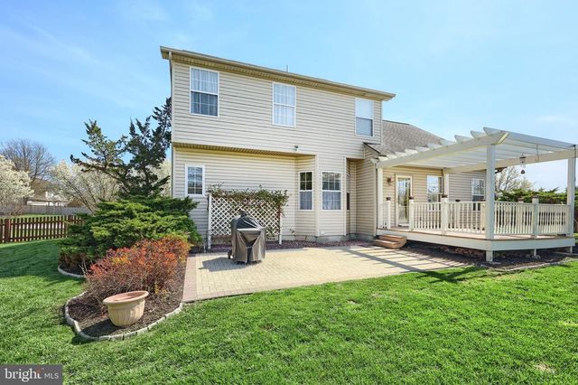 56 PREAKNESS ST, Hanover, PA 17331