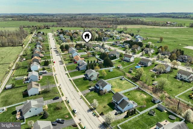 56 PREAKNESS ST, Hanover, PA 17331
