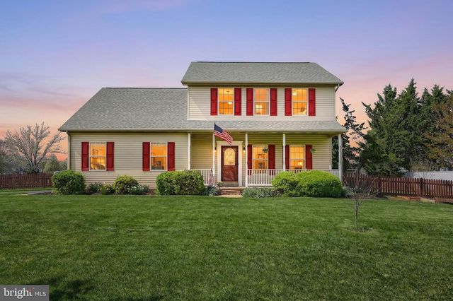 56 PREAKNESS ST, Hanover, PA 17331