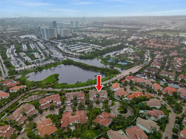 896 W Spinnaker Dr W 896, Hollywood, FL 33019