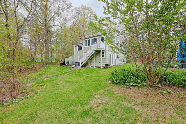 80 Hovey Road, Londonderry, NH 03053