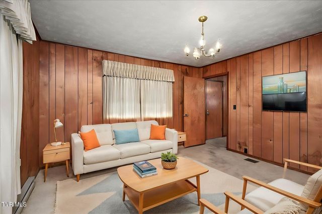 5765 Orebank Road, Kingsport, TN 37664