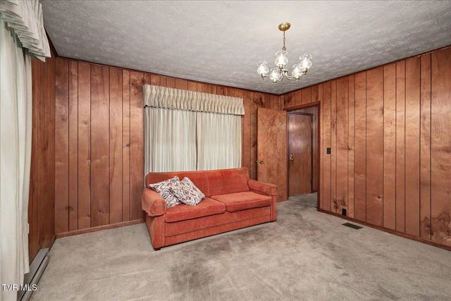 5765 Orebank Road, Kingsport, TN 37664