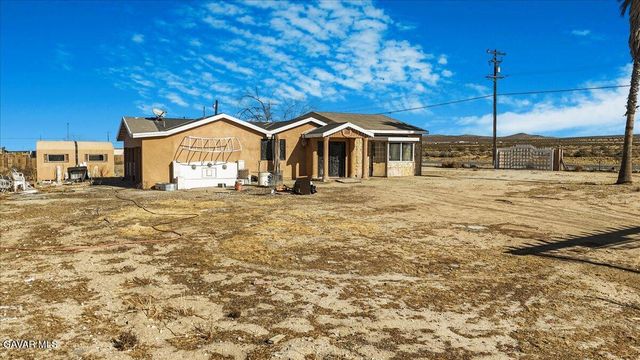 13861 E Ave G 6, Lancaster, CA 93535