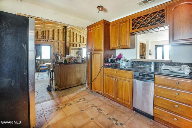 13861 E Ave G 6, Lancaster, CA 93535