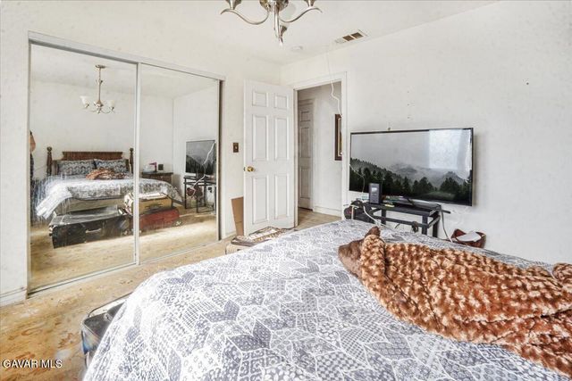 13861 E Ave G 6, Lancaster, CA 93535