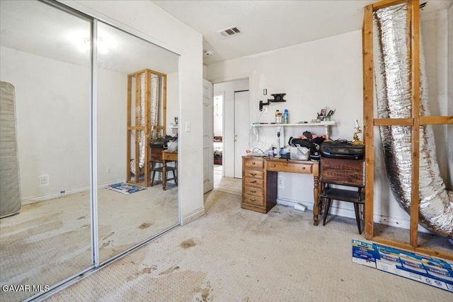 13861 E Ave G 6, Lancaster, CA 93535