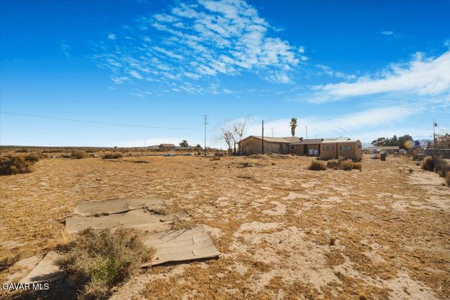 13861 E Ave G 6, Lancaster, CA 93535