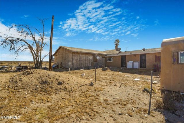 13861 E Ave G 6, Lancaster, CA 93535