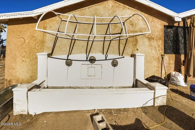 13861 E Ave G 6, Lancaster, CA 93535