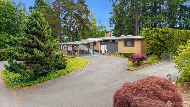 16559 SE 45th Place, Bellevue, WA 98006