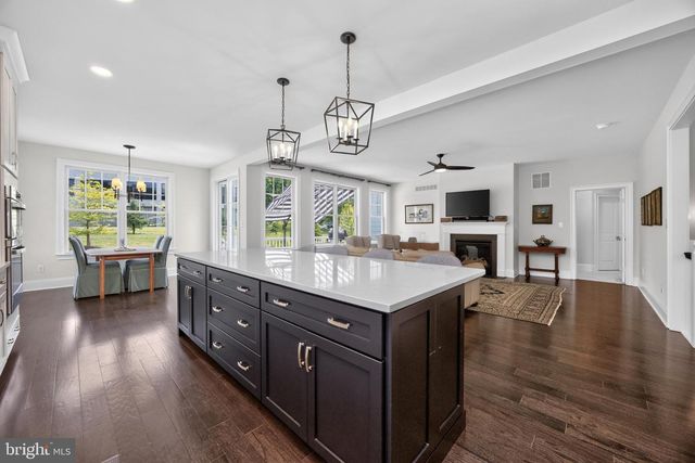 306 MERION CT, Kennett Square, PA 19348