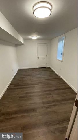 7301 BONNIEMILL BASEMENT LN, Springfield, VA 22150