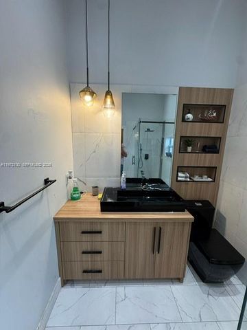 2560 Azalea Ave 2560, Miramar, FL 33025