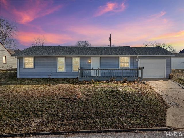 407 N 11th Street, De Soto, MO 63020
