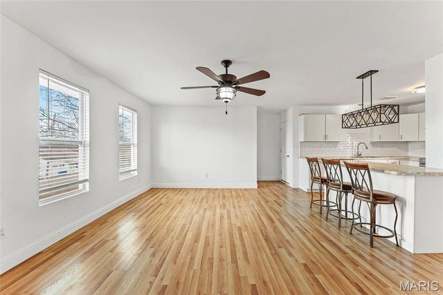 407 N 11th Street, De Soto, MO 63020