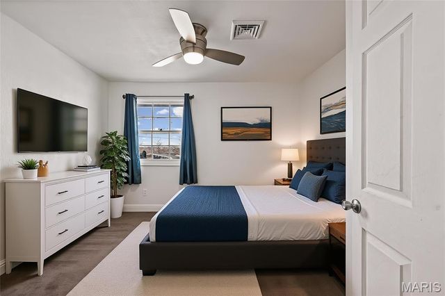 407 N 11th Street, De Soto, MO 63020