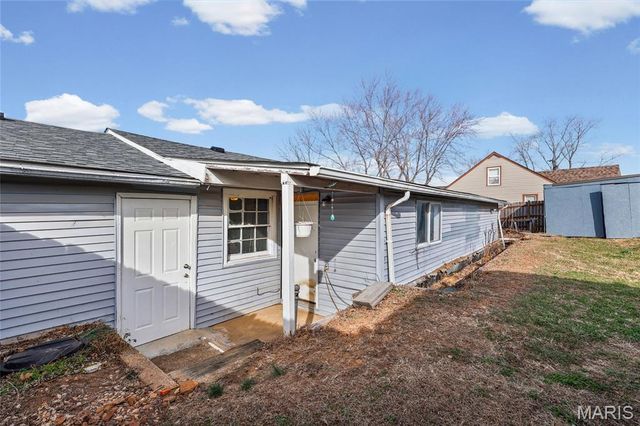 407 N 11th Street, De Soto, MO 63020