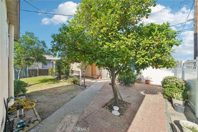 1002 N Florence Avenue, Colton, CA 92324