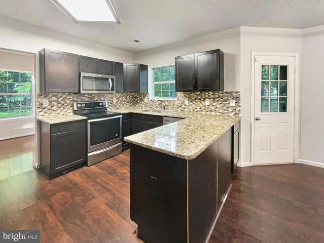 6829 COLOGO CT, Waldorf, MD 20603