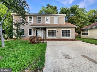 6829 COLOGO CT, Waldorf, MD 20603