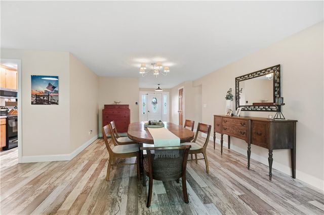 7685 Duffield Circle, Centerville, OH 45459