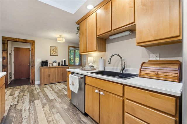 7685 Duffield Circle, Centerville, OH 45459