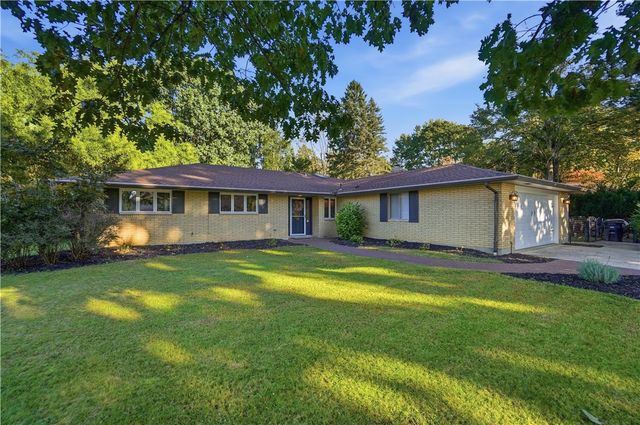 7685 Duffield Circle, Centerville, OH 45459