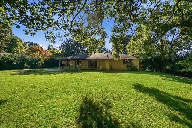 7685 Duffield Circle, Centerville, OH 45459