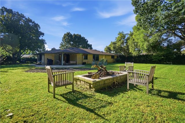 7685 Duffield Circle, Centerville, OH 45459