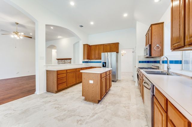 3204 Grantham Drive, Richardson, TX 75082