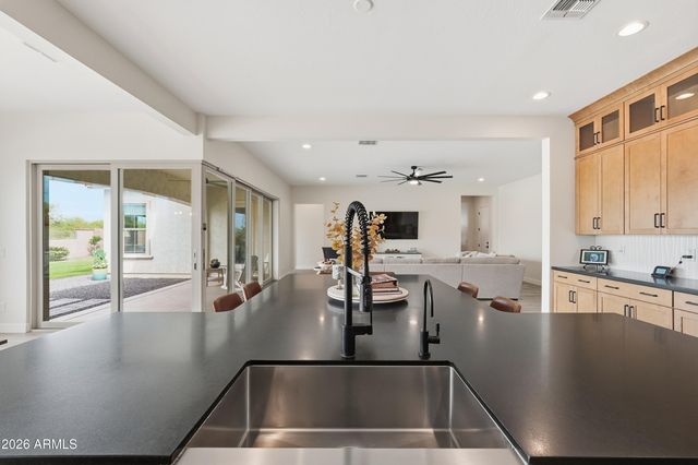 18840 E APRICOT Lane, Queen Creek, AZ 85142