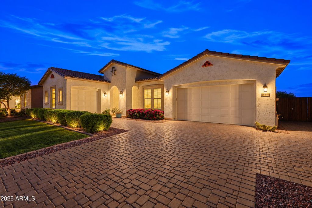 18840 E APRICOT Lane, Queen Creek, AZ 85142 — photo 2