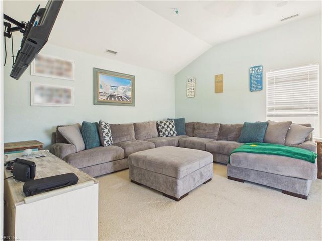 2213 Olmstead LN, Virginia Beach, VA 23456