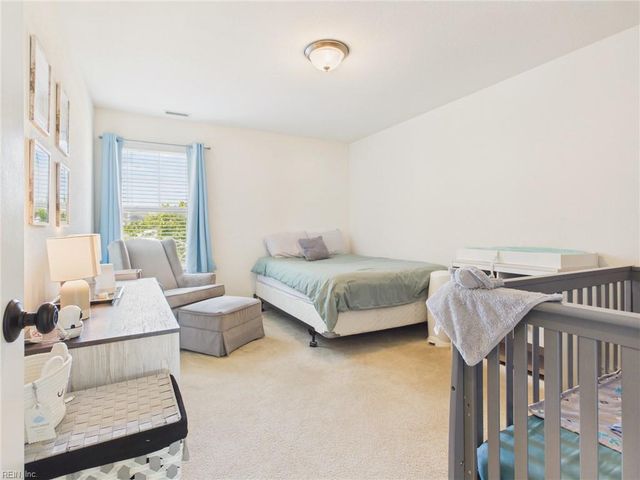 2213 Olmstead LN, Virginia Beach, VA 23456