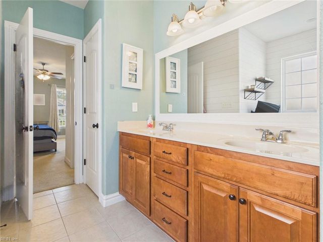 2213 Olmstead LN, Virginia Beach, VA 23456