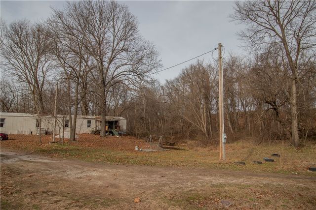 16576 W HWY 12, Gentry, AR 72734