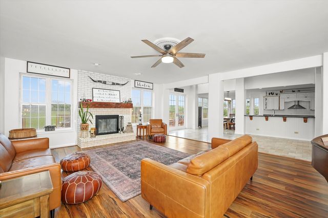 16512 Nelson Road, Woodstock, IL 60098