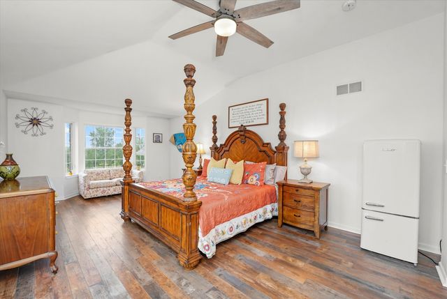 16512 Nelson Road, Woodstock, IL 60098