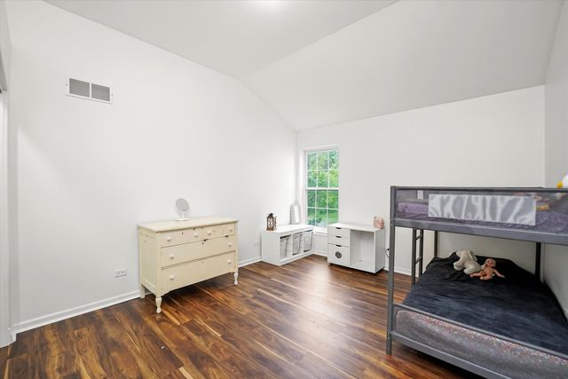 16512 Nelson Road, Woodstock, IL 60098