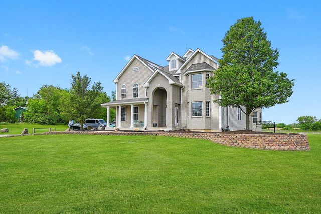 16512 Nelson Road, Woodstock, IL 60098