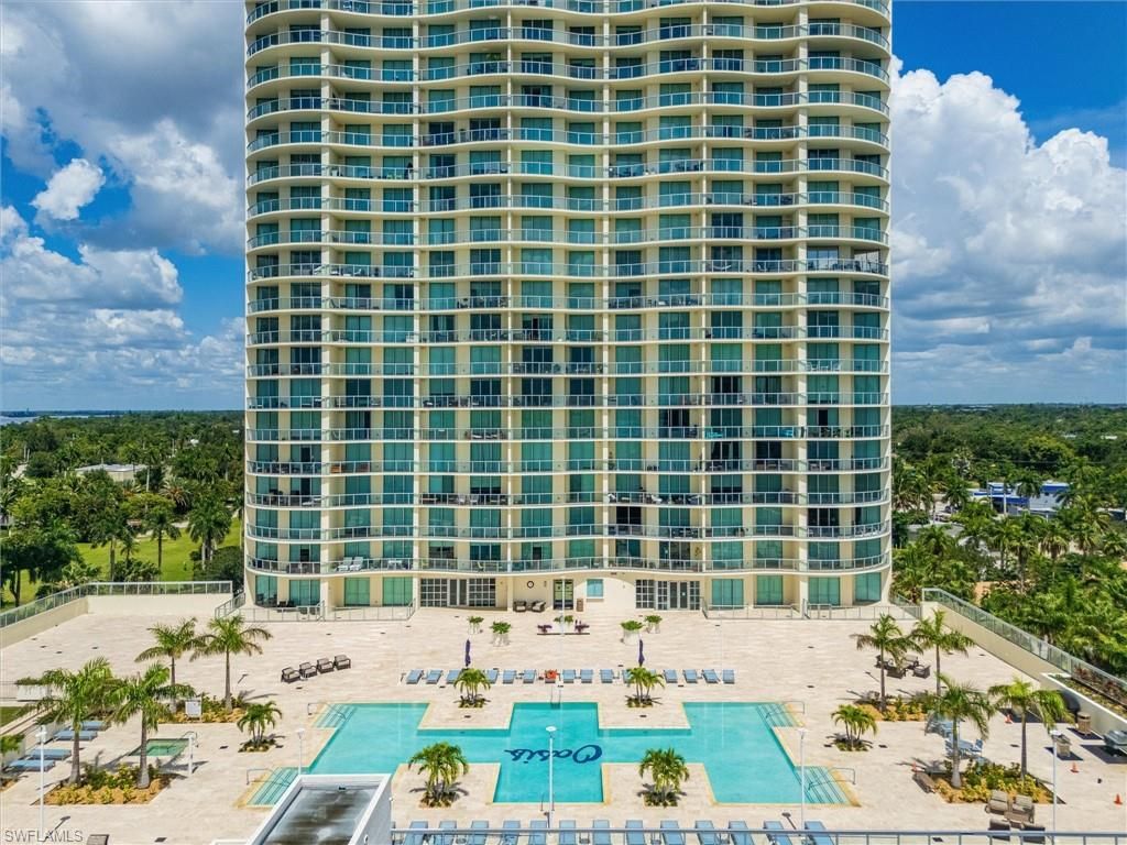 3000 Oasis Grand BLVD MPH3, Fort Myers, FL 33916