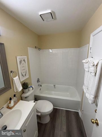 723 SAINT MICHAELS DR, Bowie, MD 20721